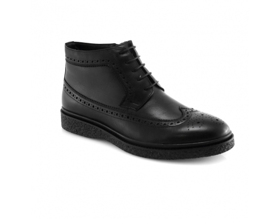 черные  мужские  зимние ботинки